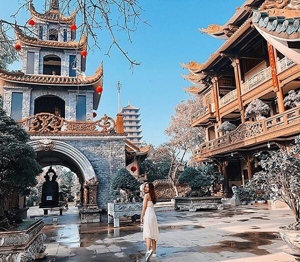 Khu du lịch chùa Thiên Hưng