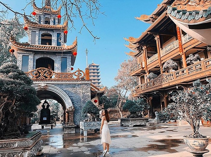 Khu du lịch chùa Thiên Hưng